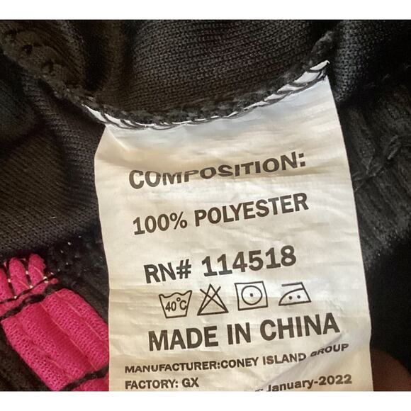 Love From The Heart Running Shorts - Picture 3 of 4